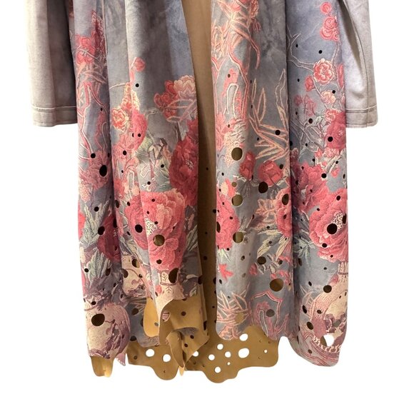 Adore Taupe‎ Knitwear Swing Coat. Trench Jacket With Floral Embroidery & Scarf - Picture 14 of 16